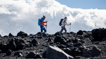 Guía de trekking de verano: Cómo vestirte correctamente en la montaña con CMP