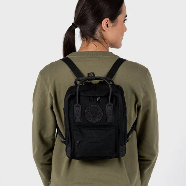 Fjallraven, Mochila Kanken No. 2 Para Todos Los Días, Black